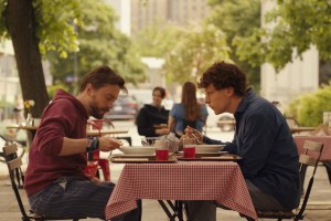 Kieran Culkin and Jesse Eisenberg in A REAL PAIN. Photo Courtesy of Searchlight Pictures. © 2024 Searchlight Pictures All Rights Reserved.