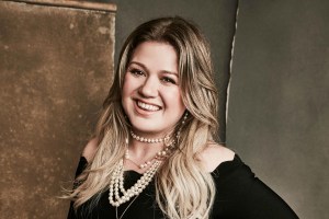 PASADENA, CA - JANUARY 09:  NBCUNIVERSAL EVENTS -- NBCUniversal Portrait Studio, January 2018 -- Pictured: Kelly Clarkson  --  (Photo by Maarten de Boer/NBCUniversal via Getty Images)